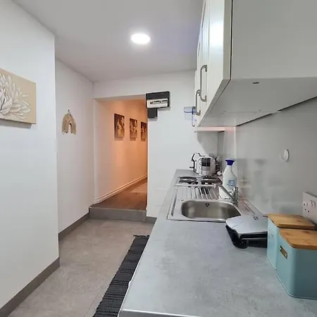 Luxury 1 Bedroom Flat In The Heart Of Wood Green Londres Extérieur photo